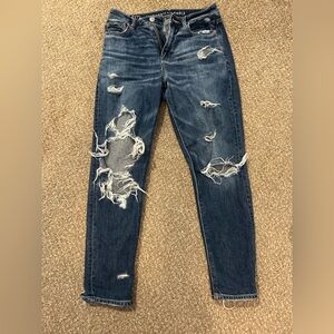 American Eagle Mom Jean
